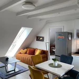 R77 Downtown - Penthouse Apartament Budapesta